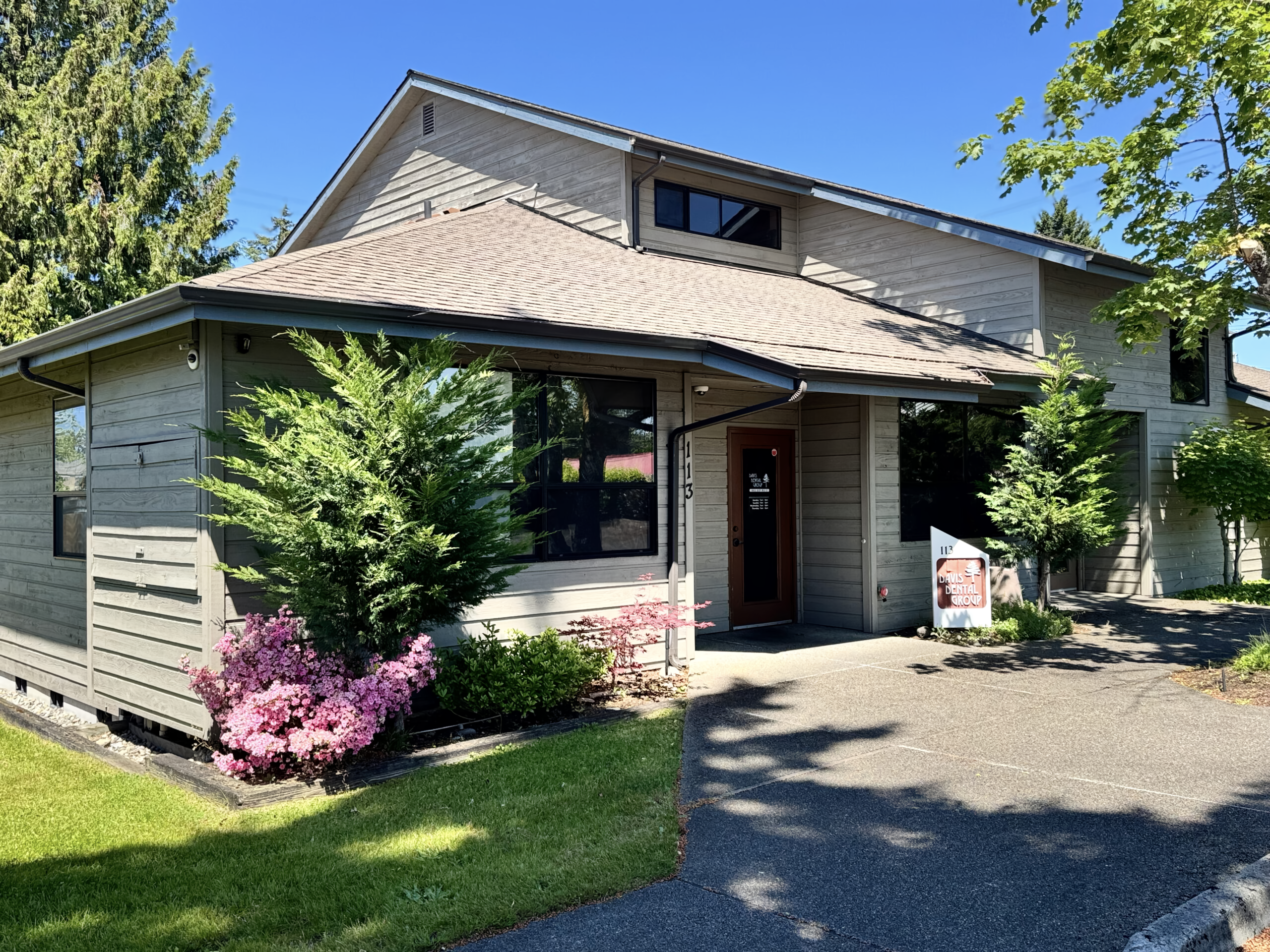 Davis Dental Group office exterior with landscaped entrance